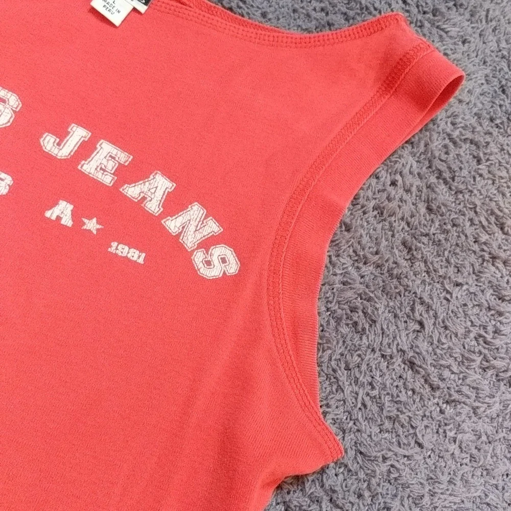 Vintage Guess Jeans Sleeveless Tee - Picture 4 of 11